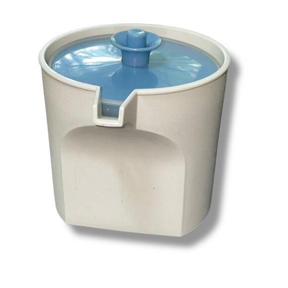 Tupperware Creamer Bowl with Push Button Lid Seal 1414 Almond Blue USA Vintage - Picture 7 of 14
